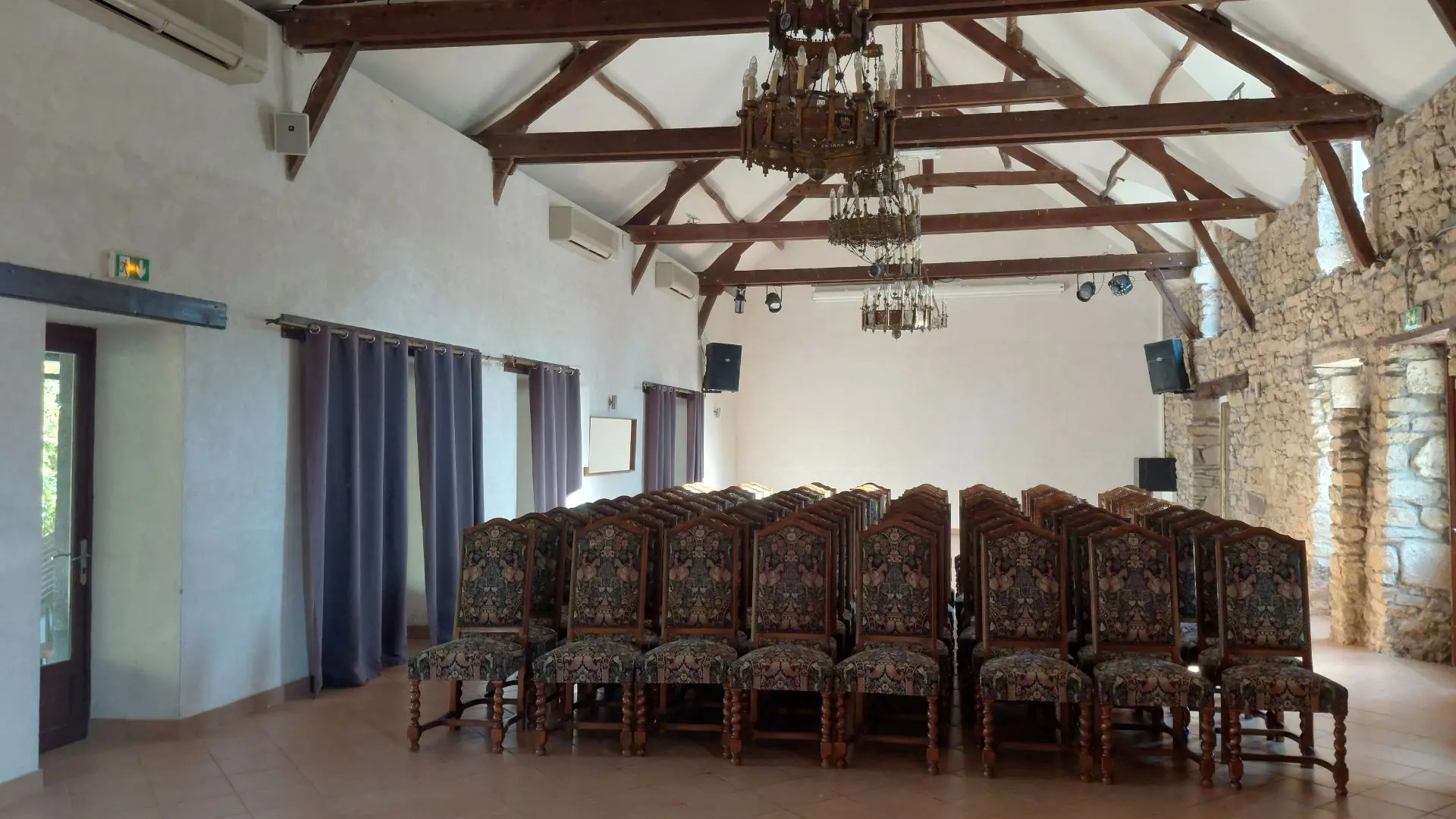 hello-mc-domaine-du-thiemay-conference