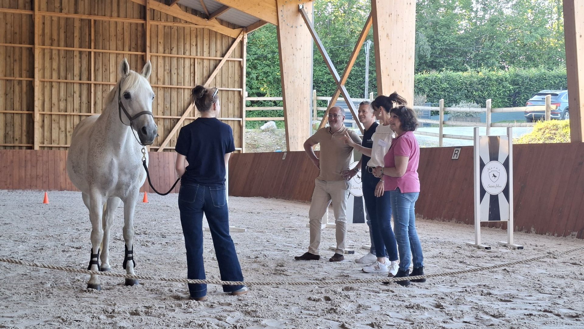 hello-mc-haras-saint-yves-animation-seminaire-equicoaching